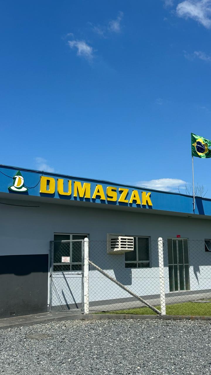 Base operacional DUMASZAK